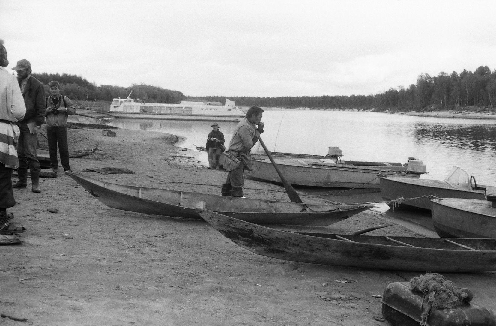 Sõit üle jõe kasetohtu tooma (1988) - Foto Enn Säde