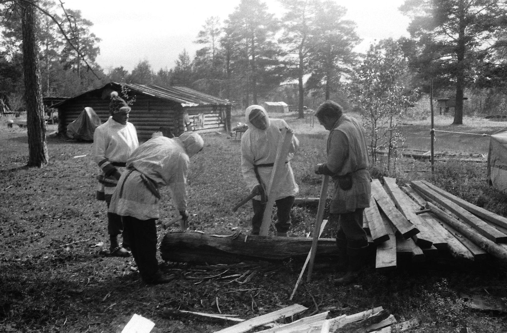 Filmivõtete argipäevad (1988) - Foto Enn Säde