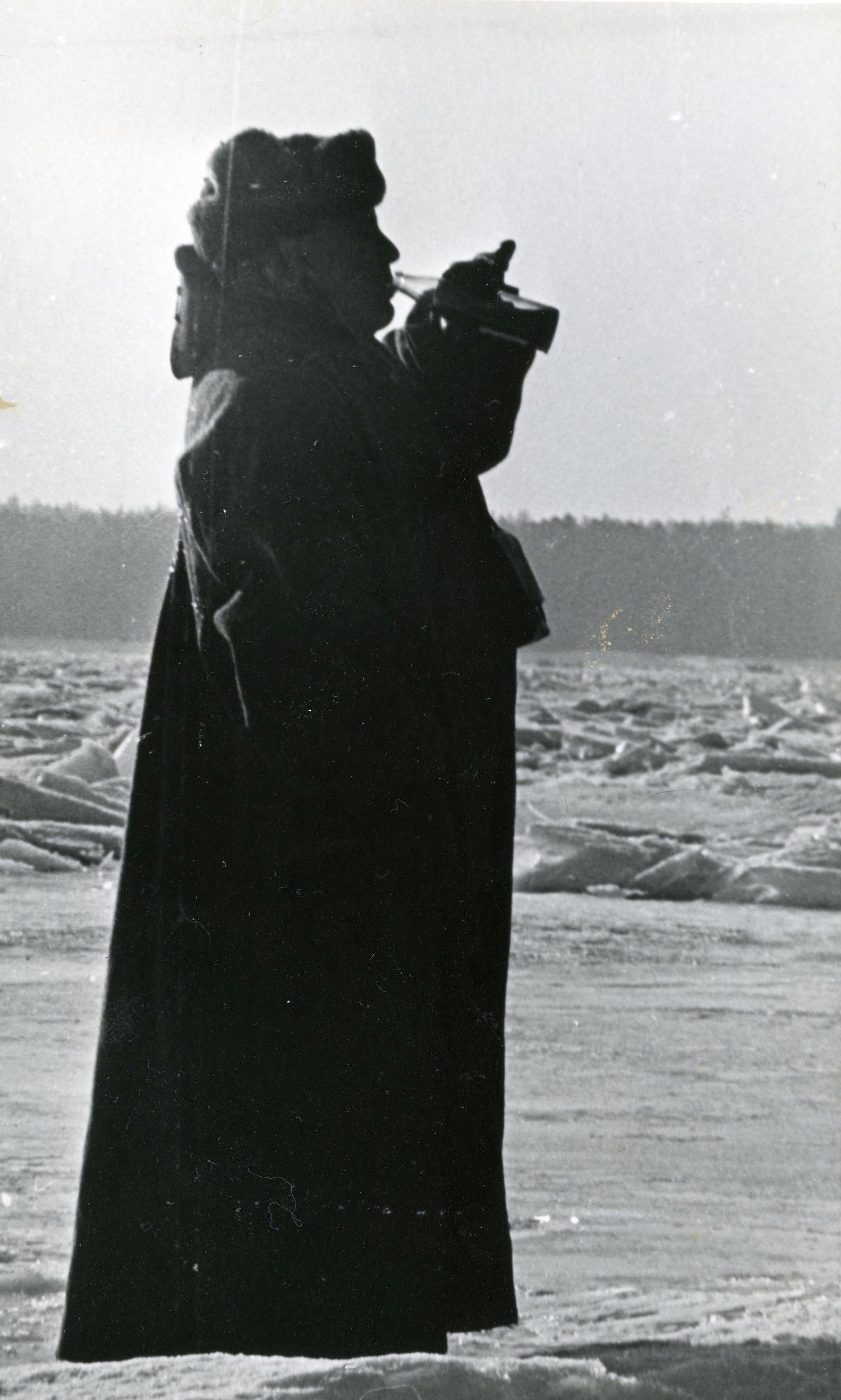 Filmivõtted Eisma rannas. Operaator Anton Mutt - Foto Kadi Talpsepp