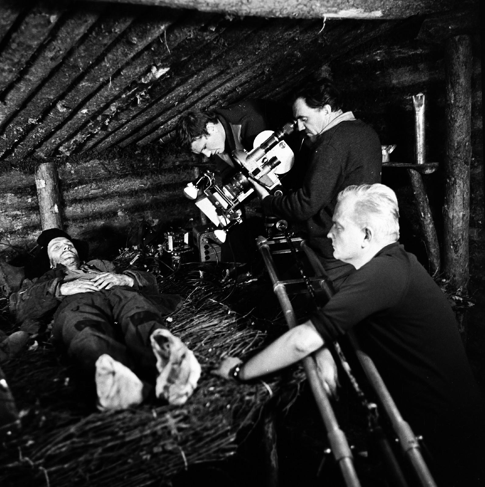 Mängufilm „Inimesed sõdurisinelis“ (1968) - Foto Oti Vasemaa - Filmiarhiivi kogu