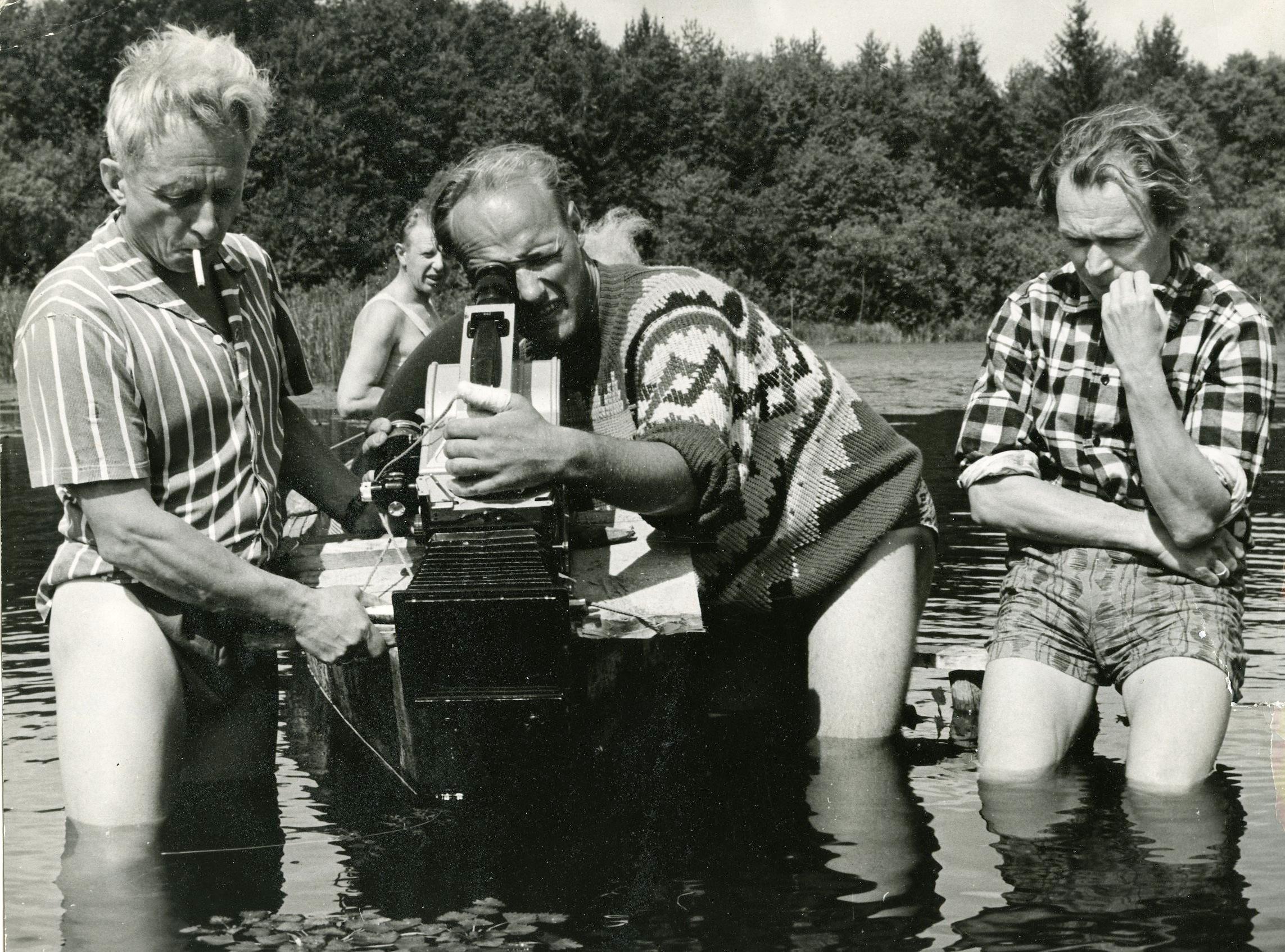Filmi direktor Vladimir Korinfski, operaator Ants Loomann, režissöör Heino Pars